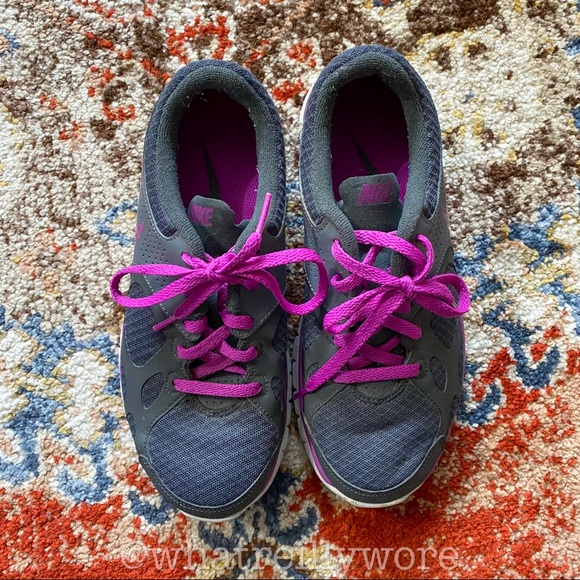 Nike Flex Running Shoes - Picture 3 of 9